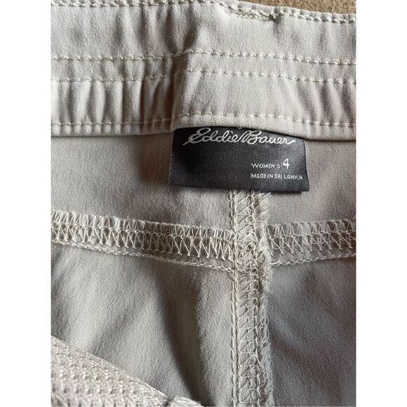 Eddie Bauer Khaki Shorts Womens Size 4 - Picture 2 of 3